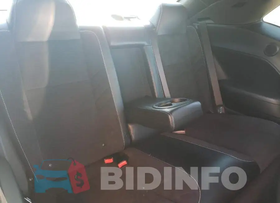 2C3CDZC95GH325608 Photo# 10