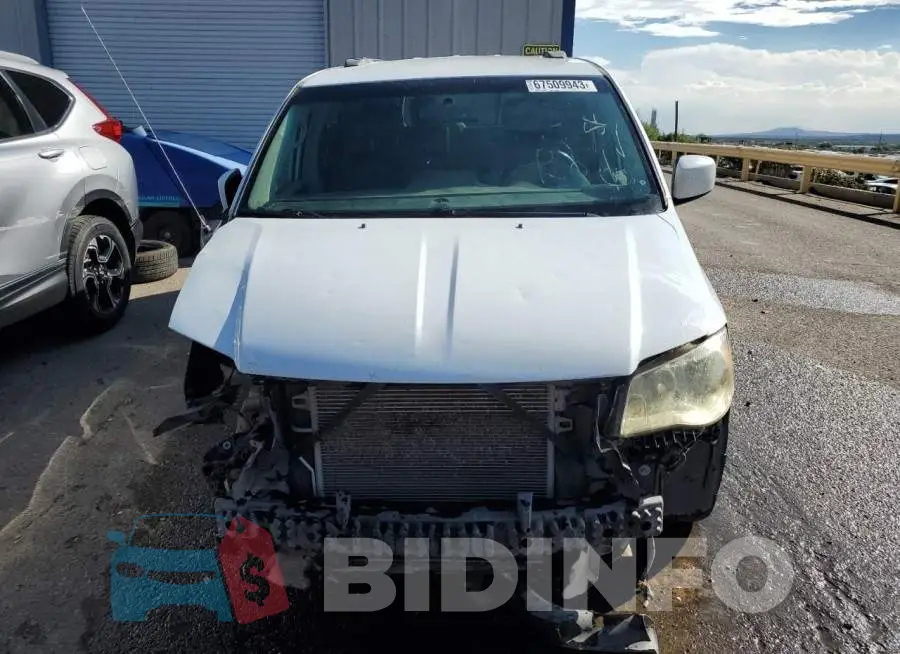 2C4RC1BG3GR164681 Photo# 5