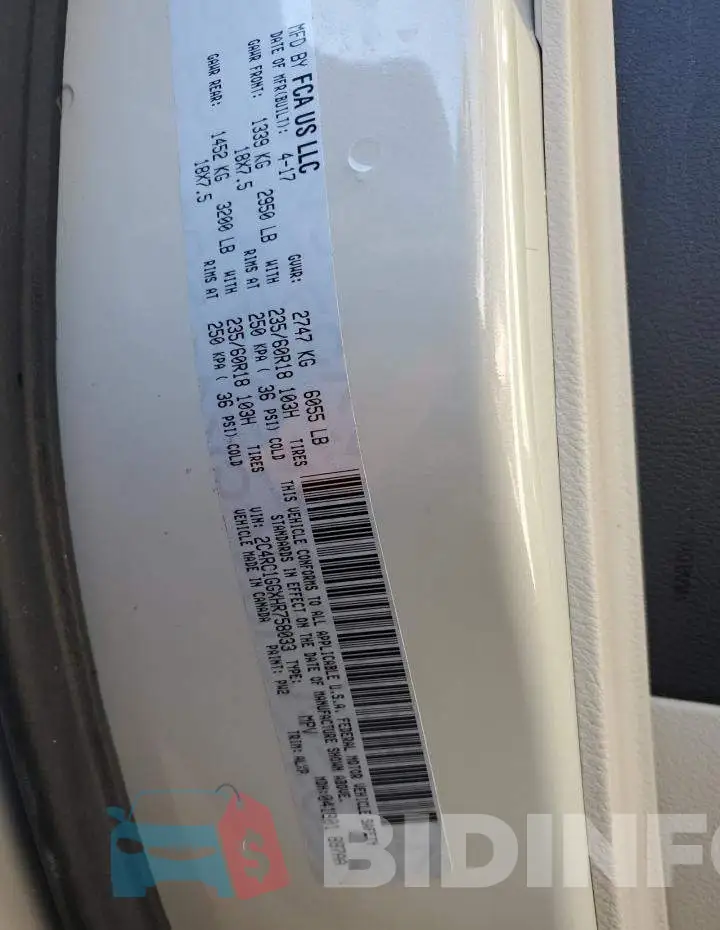 2C4RC1GGXHR758033 Photo# 13