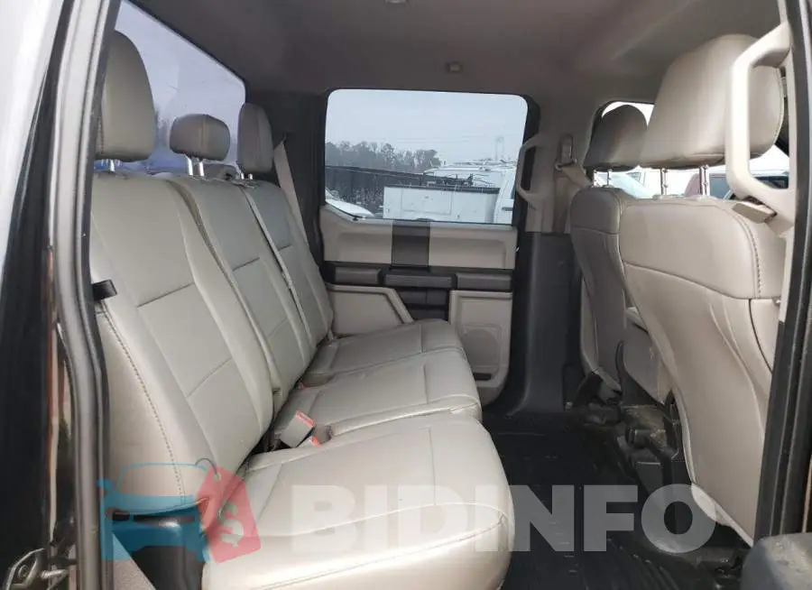 1FT8W3BT5HEF45720 Photo# 10