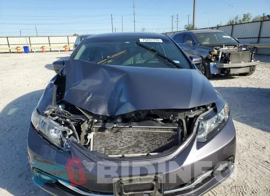 2HGFB2F95FH529973 Photo# 5