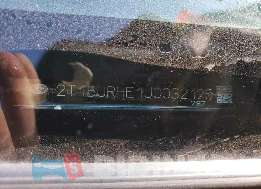 2T1BURHE1JC032125 Photo# 12