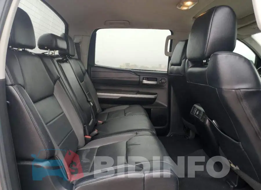 5TFFY5F12JX229482 Photo# 10