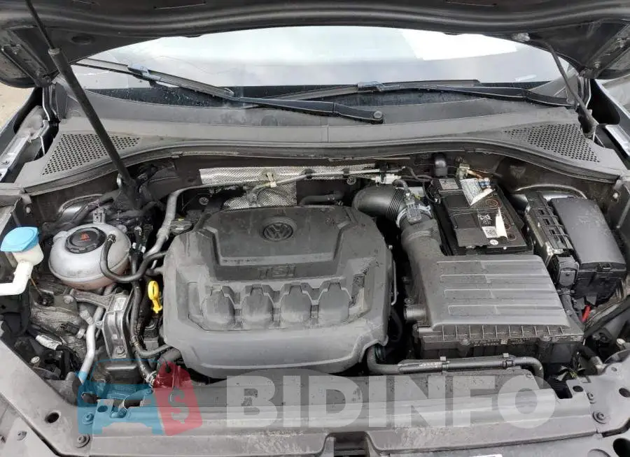 3VV2B7AXXJM158028 Photo# 12