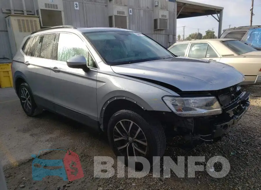 3VV3B7AX6KM161210 Photo# 4