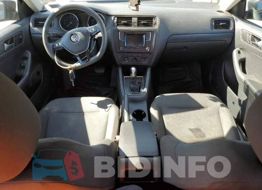 3VW267AJ0GM223313 Photo# 8