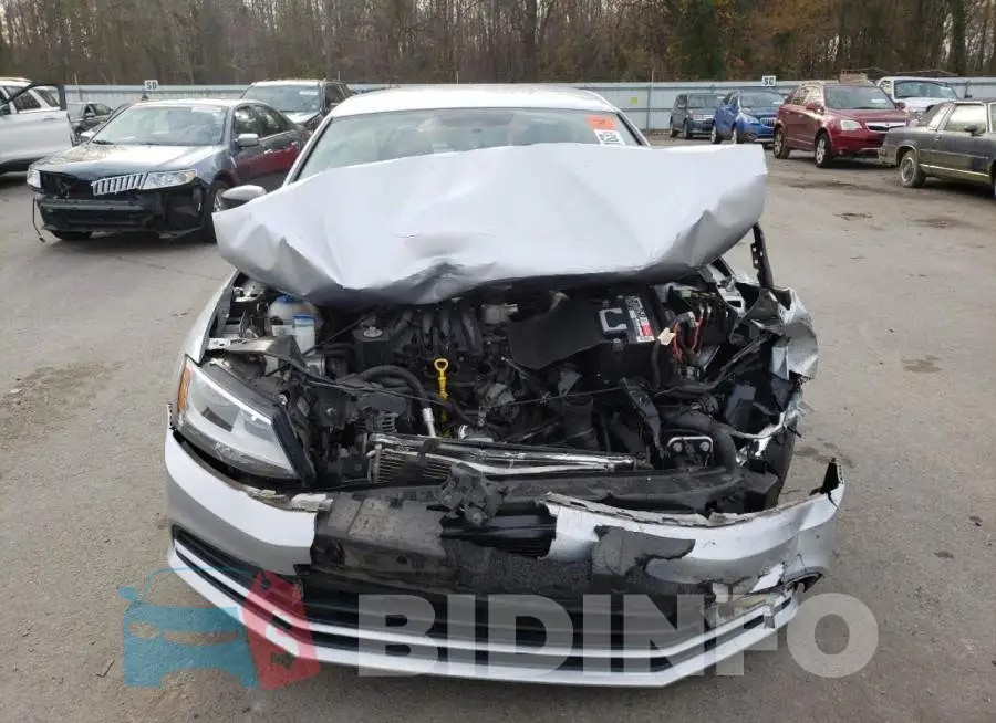 3VW2K7AJ9FM409331 Photo# 5