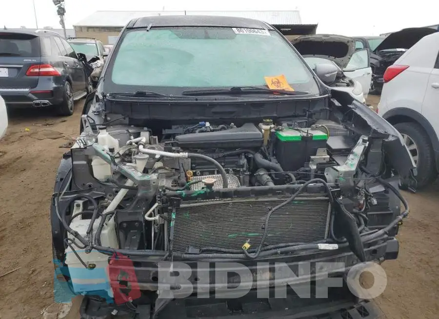 KNMAT2MVXFP579043 Photo# 5