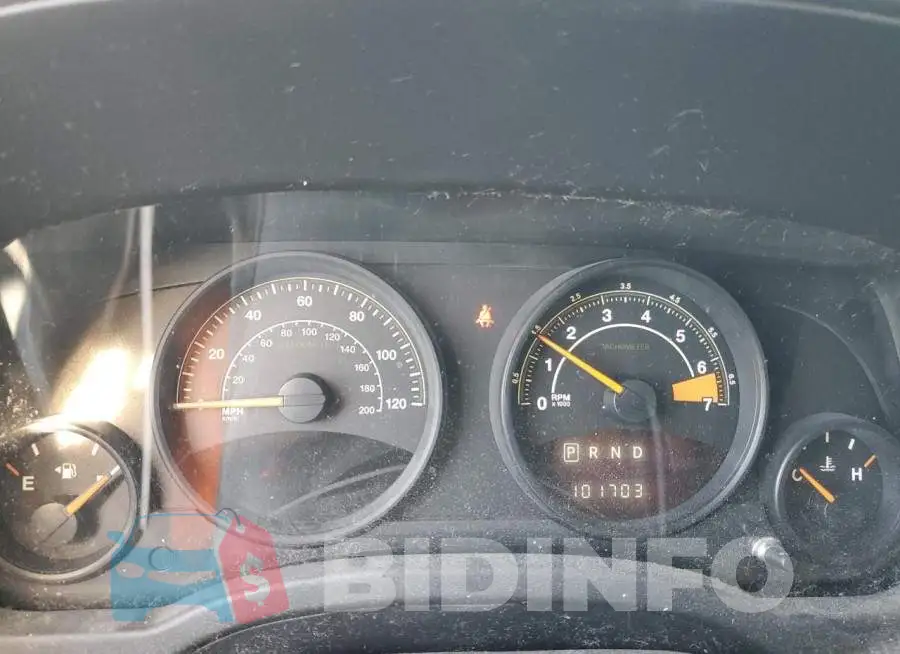 1C4NJPBAXFD431321 Photo# 9