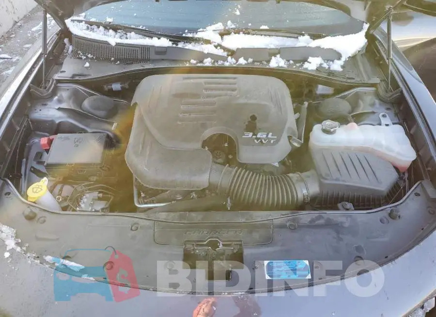 2C3CDXHG8PH513034 Photo# 11