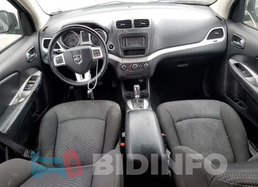 3C4PDCAB9GT132157 Photo# 8