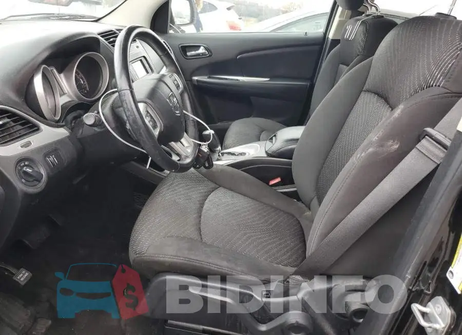 3C4PDCAB9GT132157 Photo# 7