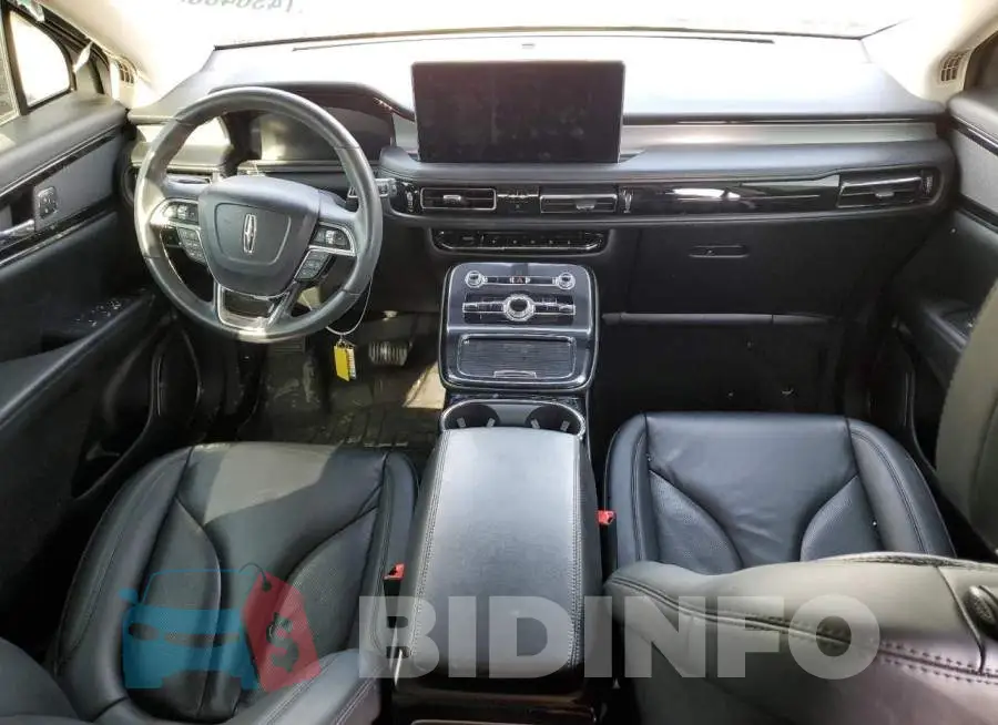 2LMPJ8J98MBL13406 Photo# 8