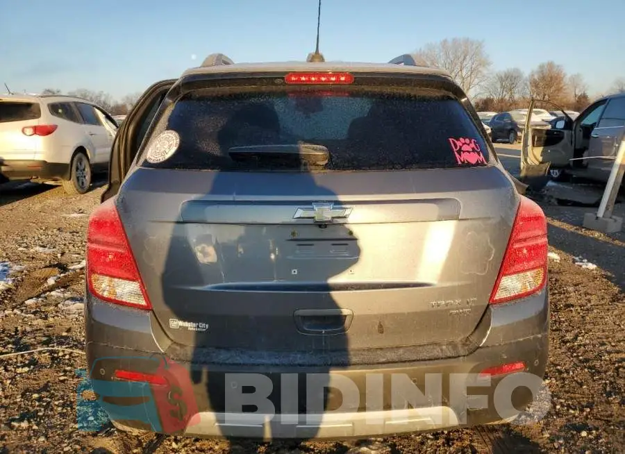 KL7CJRSB3FB150885 Photo# 6
