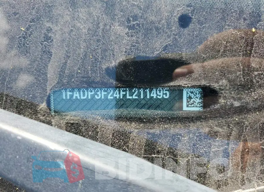 1FADP3F24FL211495 Photo# 12