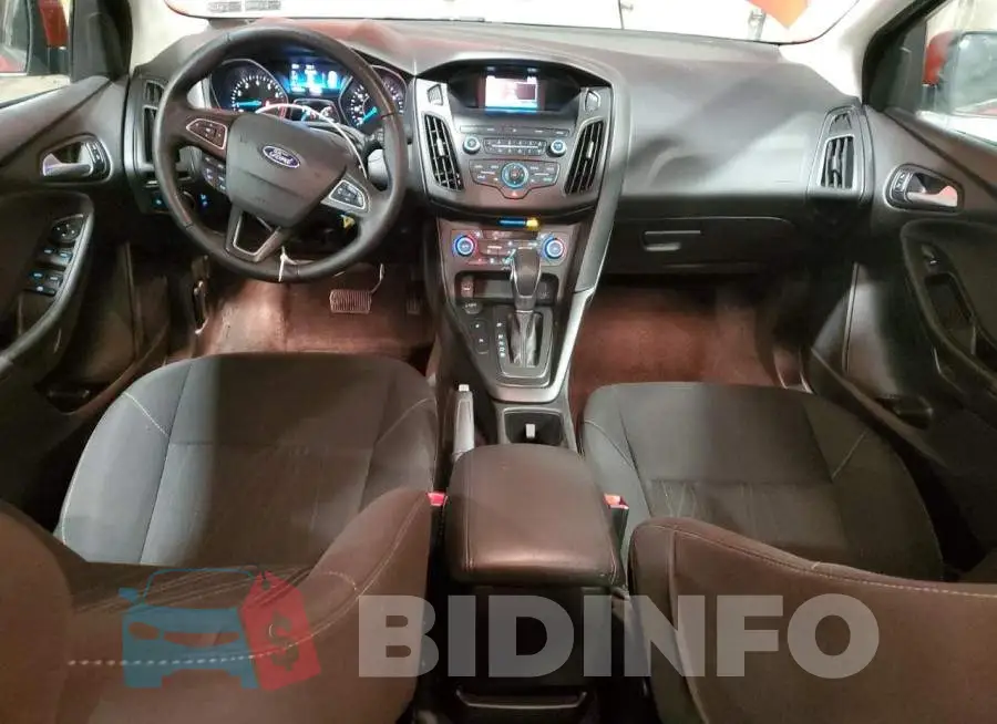 1FADP3FE1JL307071 Photo# 8