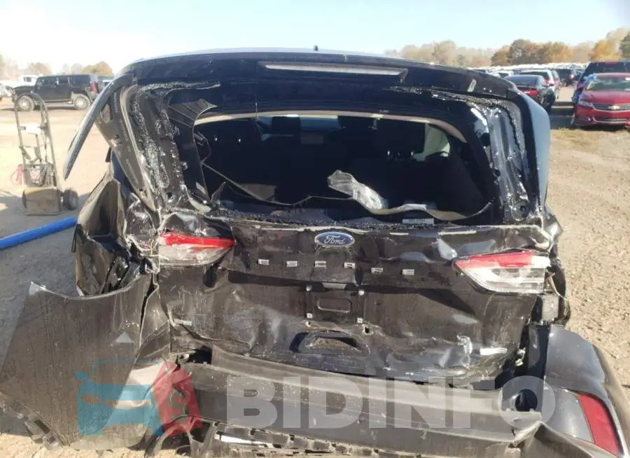 1FMCU9G62LUB23579 Photo# 6