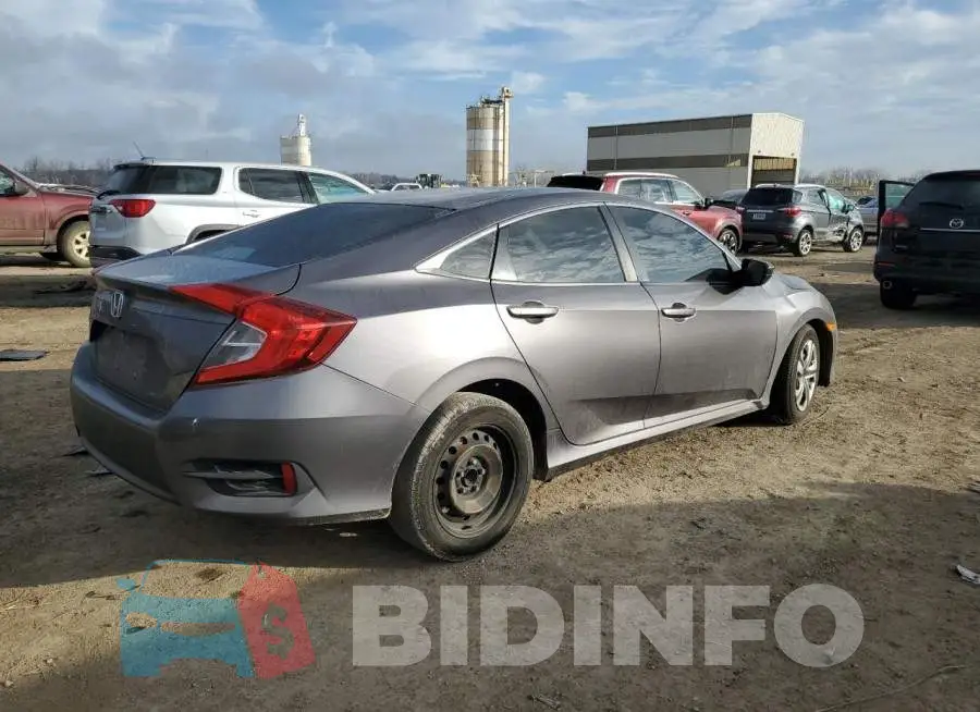 19XFC2F50GE210714 Photo# 3