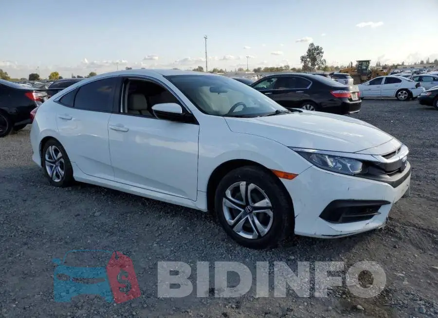 19XFC2F55HE223802 Photo# 4