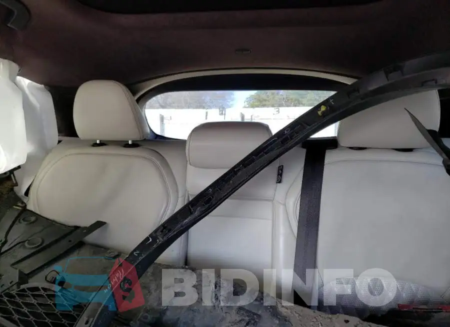 3PCAJ5M32KF121586 Photo# 10