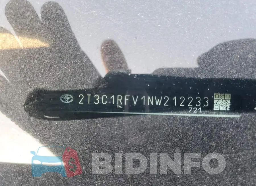 2T3C1RFV1NW212233 Photo# 12