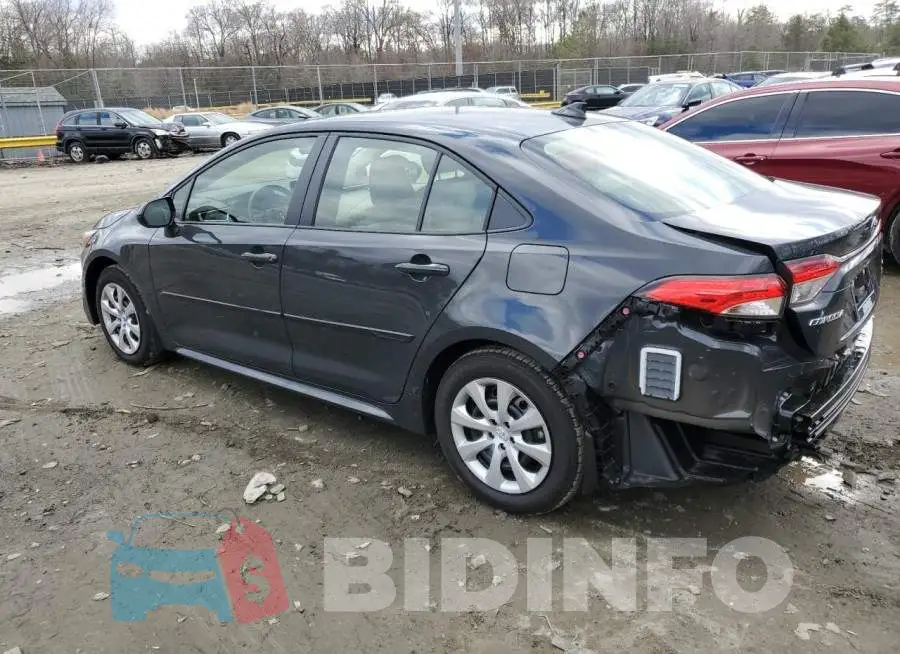 JTDBCMFE3R3028655 Photo# 2