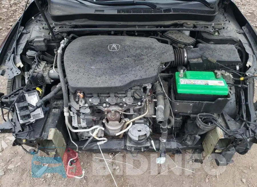 19UUB2F56JA000852 Photo# 11