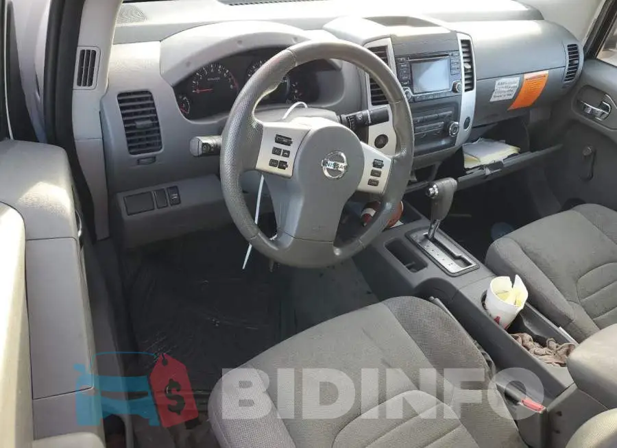 1N6BD0CT6JN755397 Photo# 8