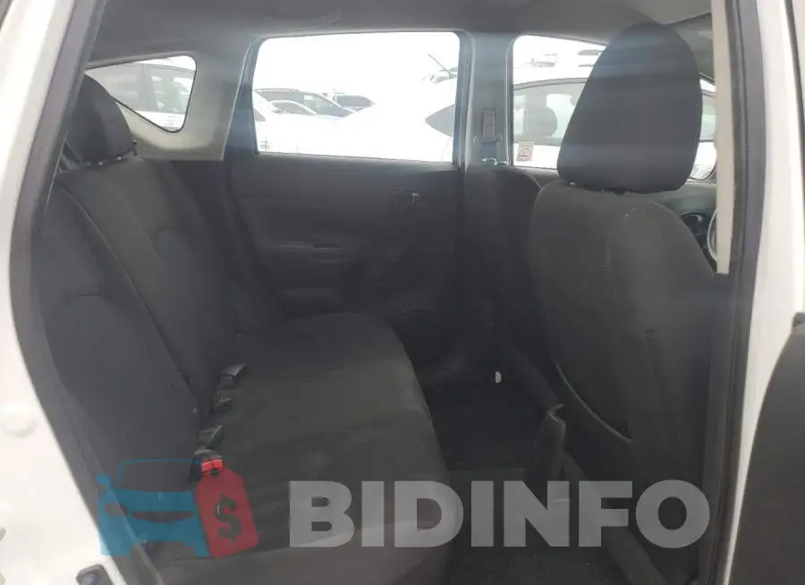 3N1CE2CP8FL426875 Photo# 10