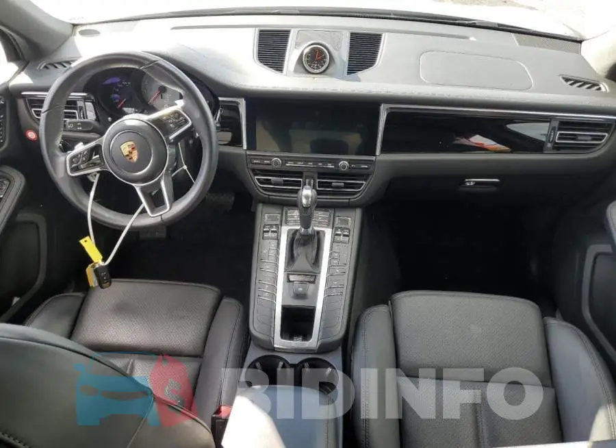 WP1AB2A59KLB30590 Photo# 8