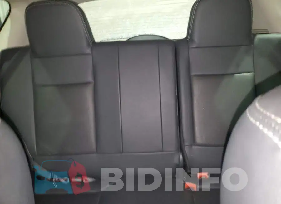1C4NJDEB6GD697388 Photo# 10