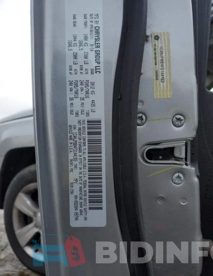 1C4NJPBB4FD144193 Photo# 13
