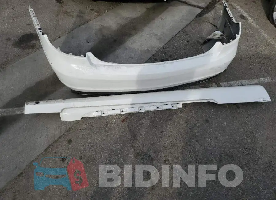 WDDKJ6FB6FF308383 Photo# 12