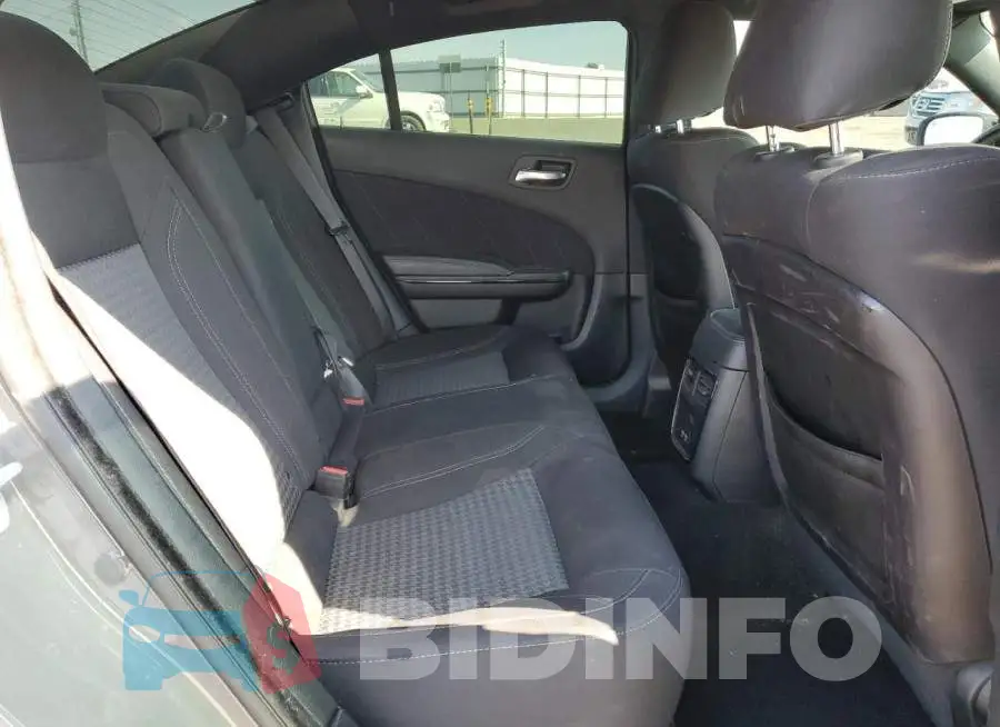2C3CDXBG4KH712289 Photo# 10