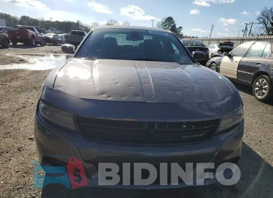 2C3CDXHG3FH890210 Photo# 5