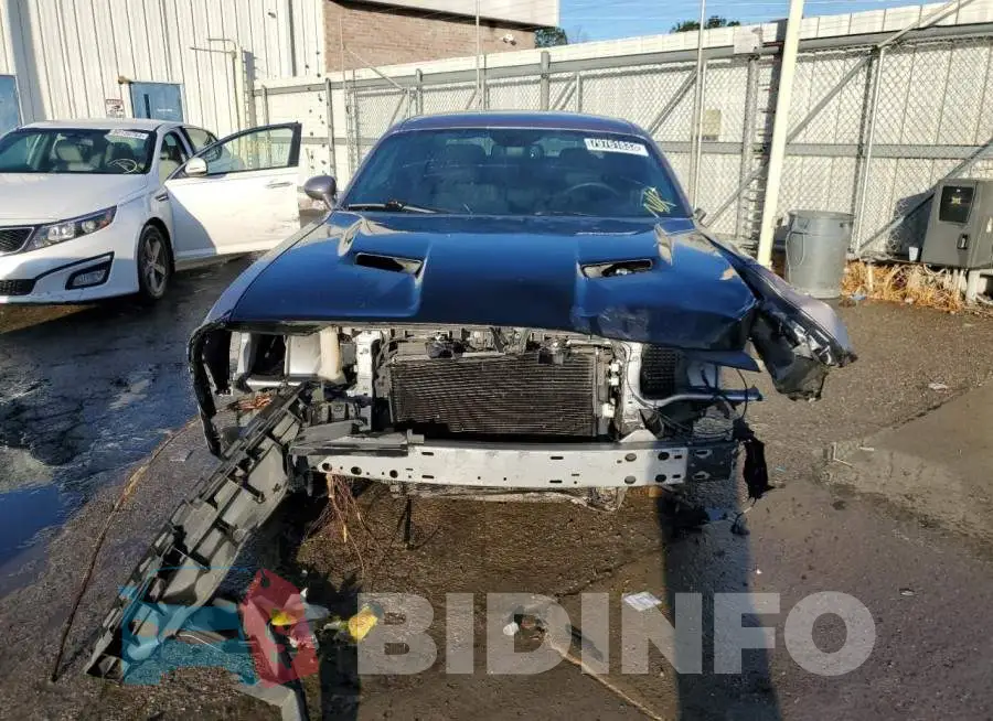 2C3CDZAGXGH221147 Photo# 5