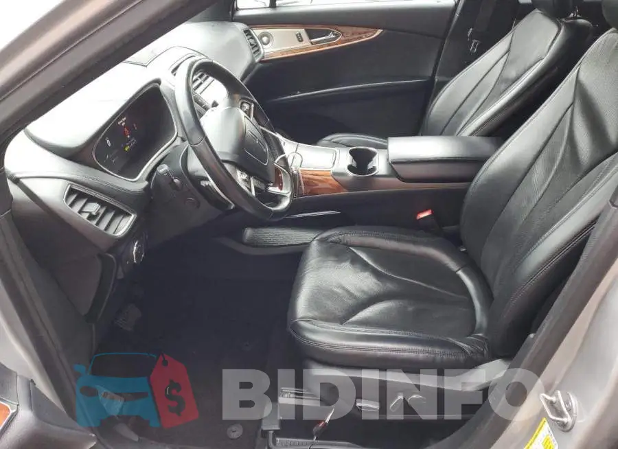 2LMPJ8LP1KBL16849 Photo# 7