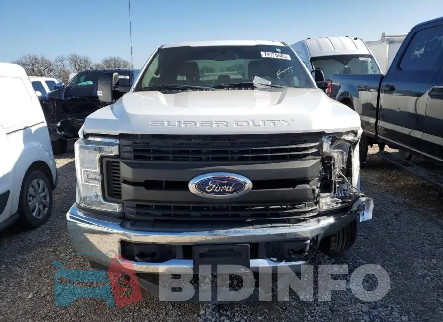 1FT7X2A63HEF51577 Photo# 5