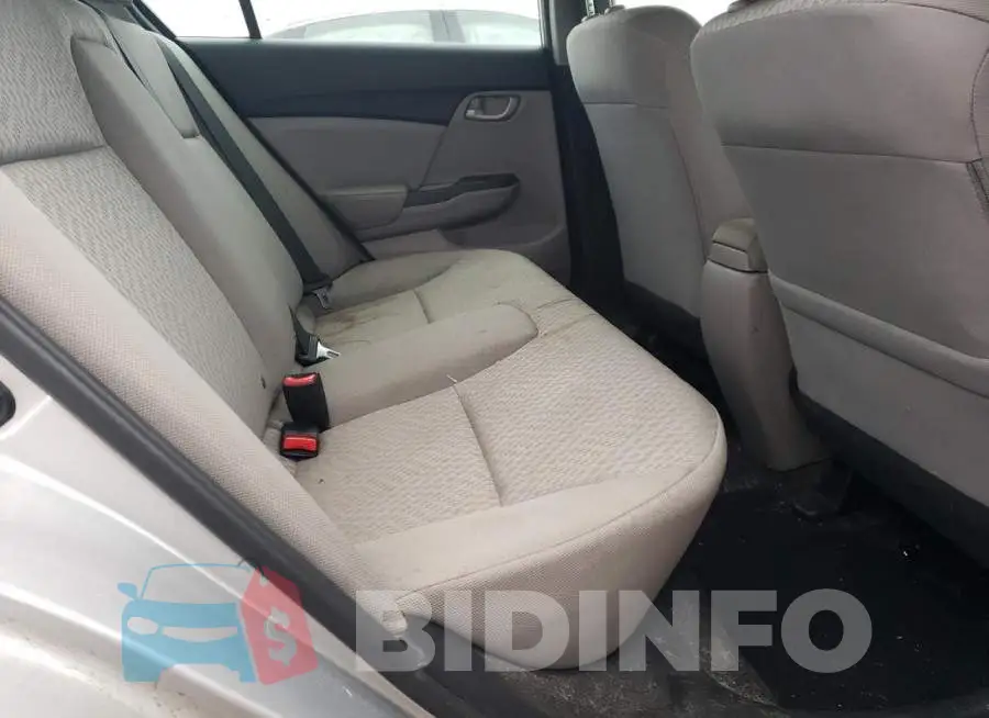 19XFB2F50FE044115 Photo# 10