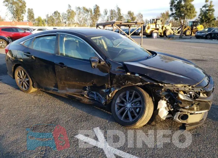 19XFC1F33ME207844 Photo# 4
