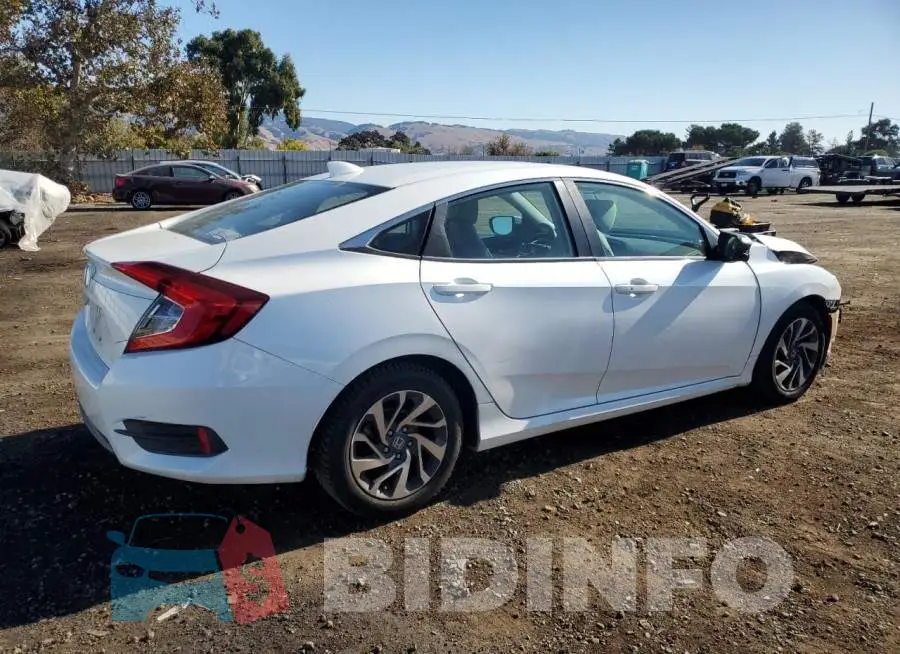 19XFC2F72HE228456 Photo# 3