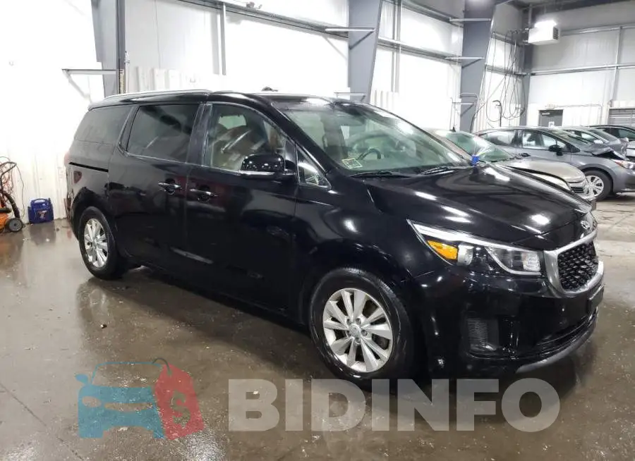 KNDMB5C17G6082362 Photo# 4