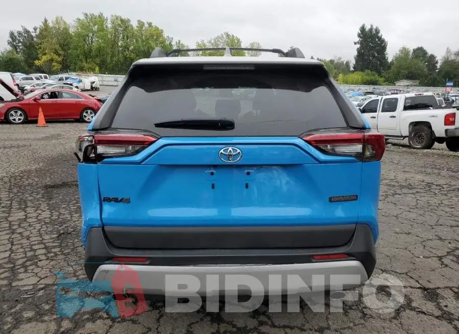 2T3J1RFV8KW052208 Photo# 6