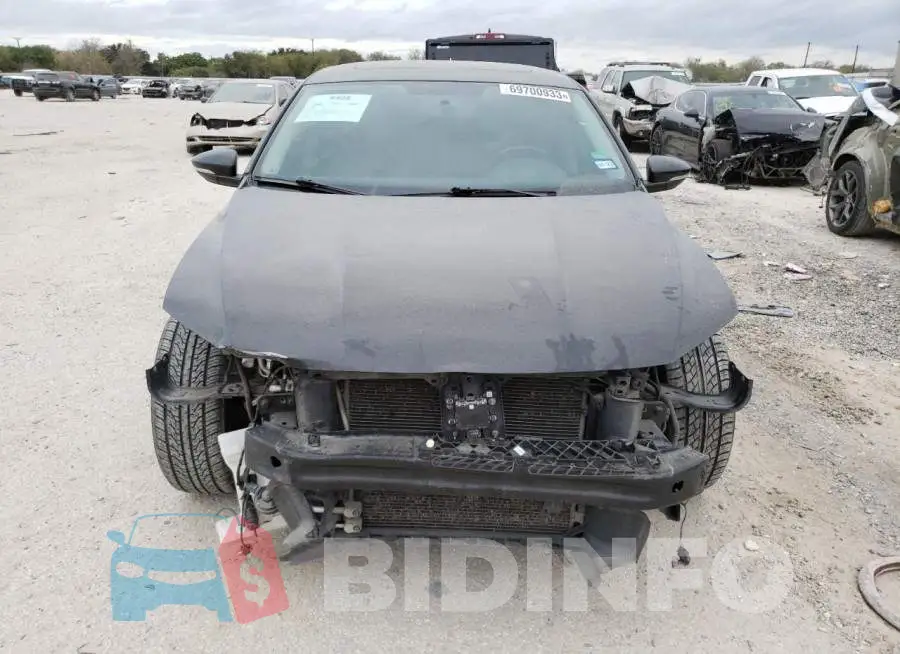 1VWBS7A36GC046281 Photo# 5