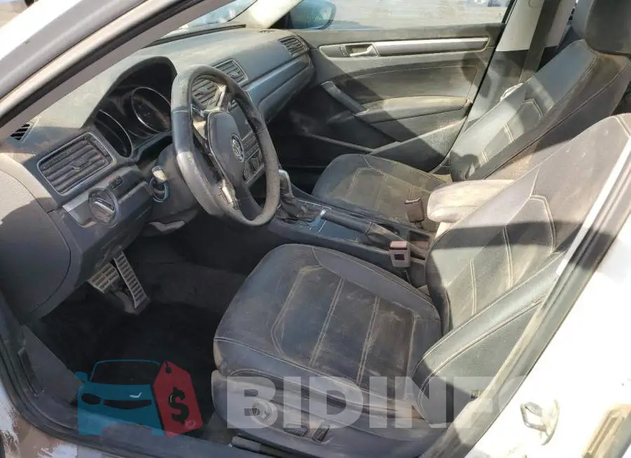 1VWDT7A36HC086559 Photo# 7