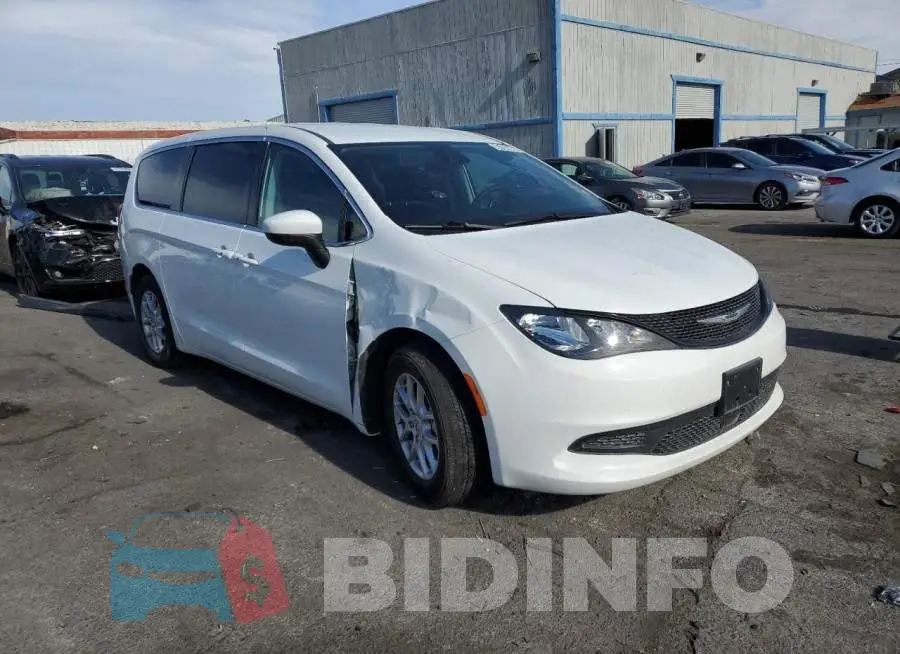 2C4RC1CGXPR616270 Photo# 4