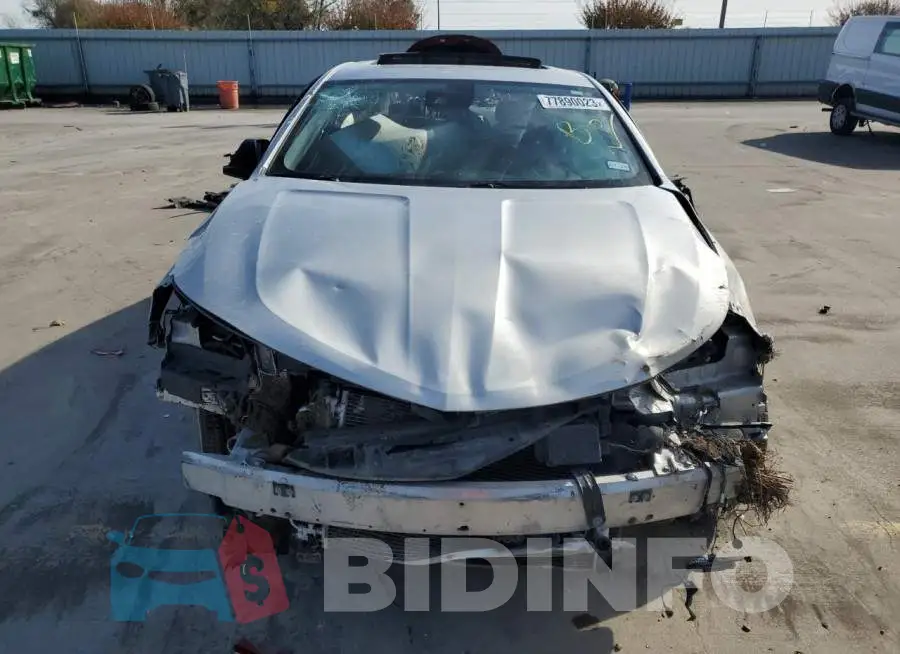 2G1165S3XF9237352 Photo# 5