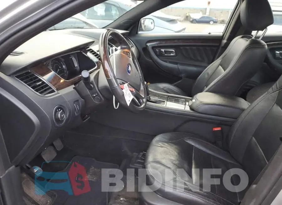 1FAHP2J82FG182269 Photo# 7