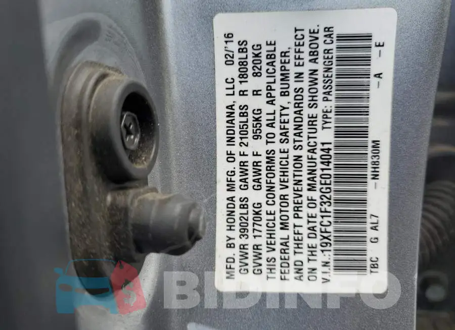 19XFC1F32GE014041 Photo# 12