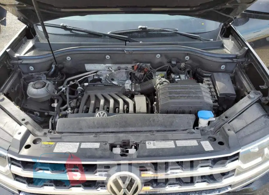 1V2MR2CA6KC611352 Photo# 12